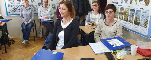 Kurs: Kosmetyczka+obsługa urządzeń sterylizujących z uprawnieniami SEP+stylizacja paznokci+wizaż+moduł z przedsiębiorczości